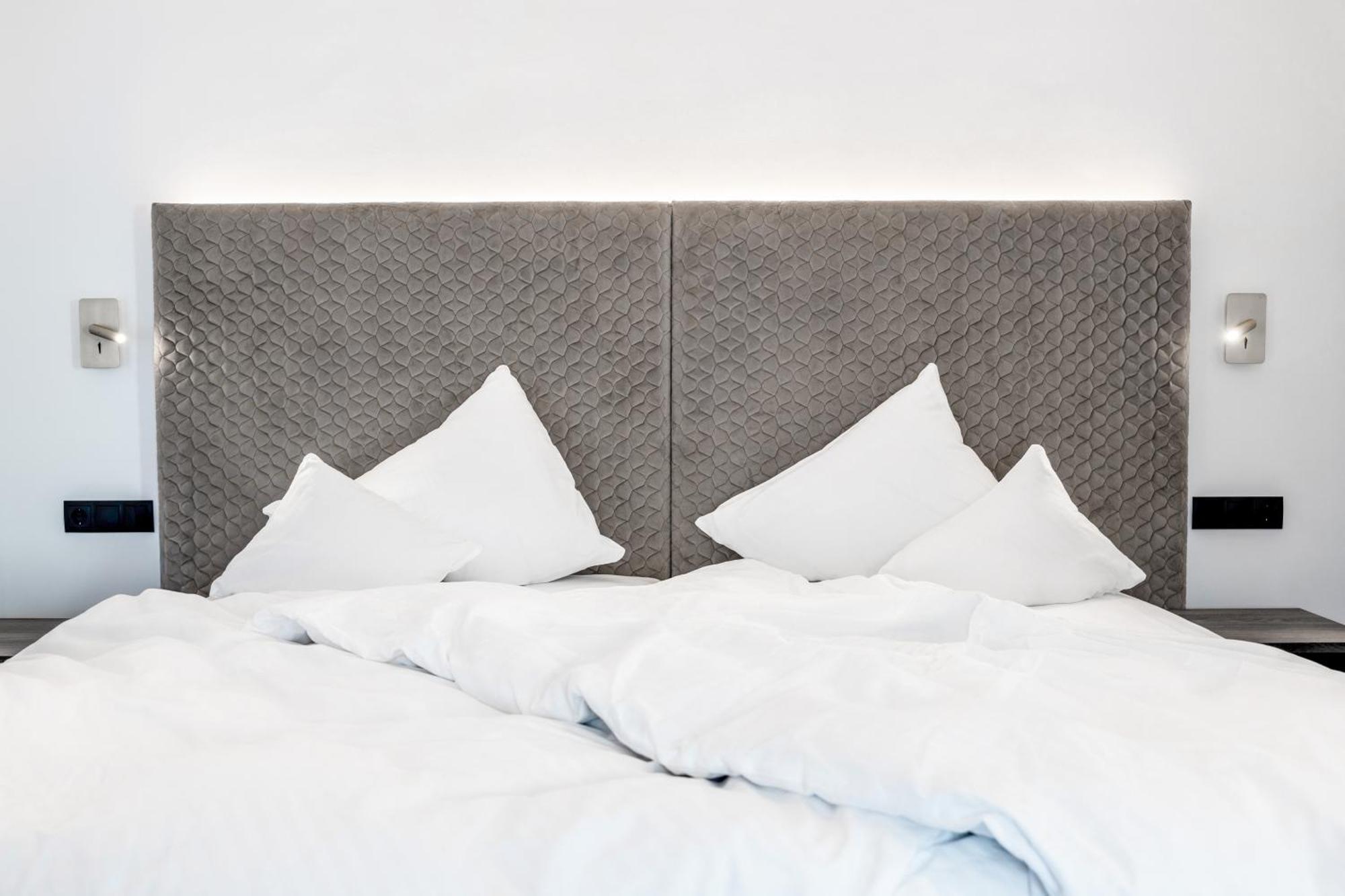מאיירהופן Hotel Maria Theresia מראה חיצוני תמונה